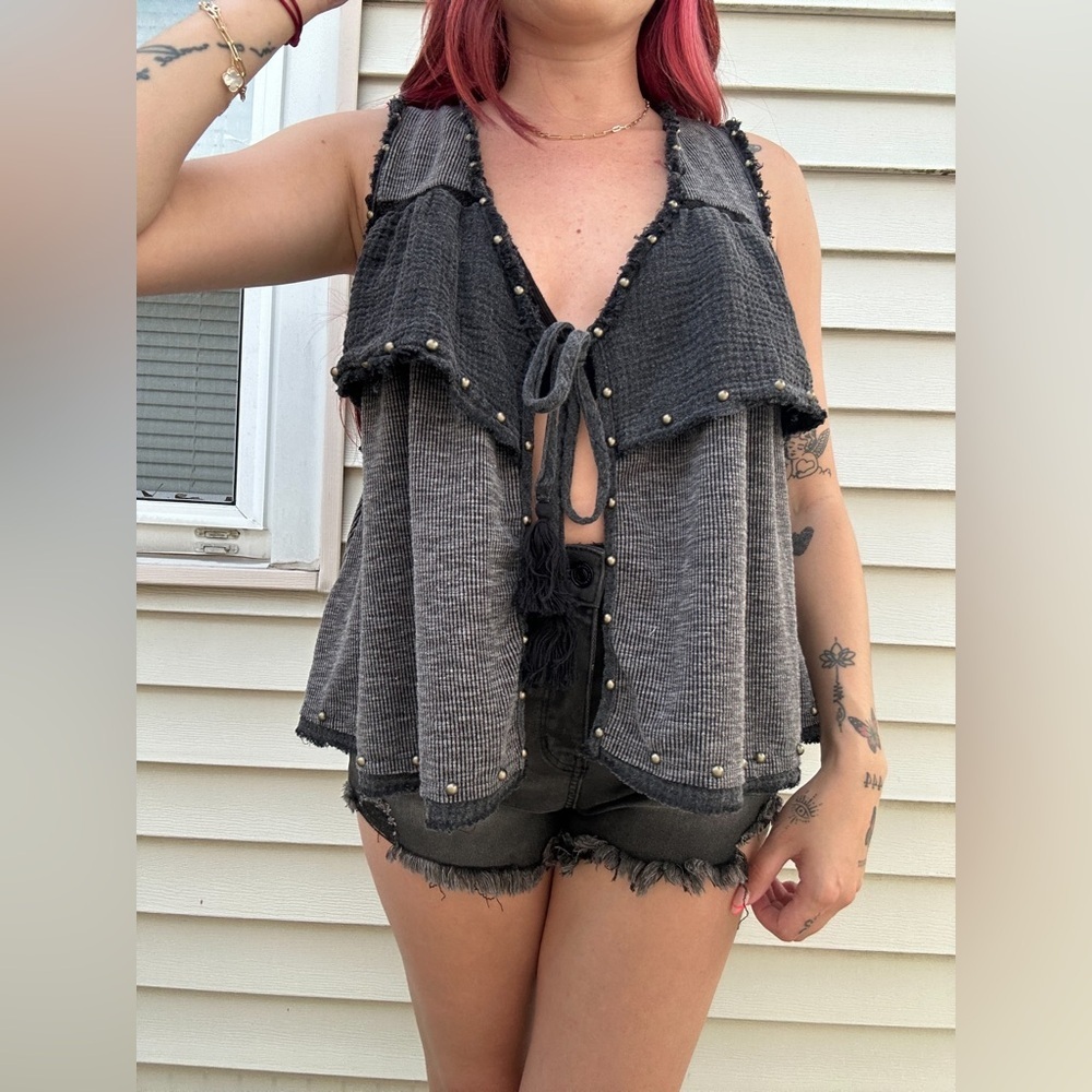NWT POL top